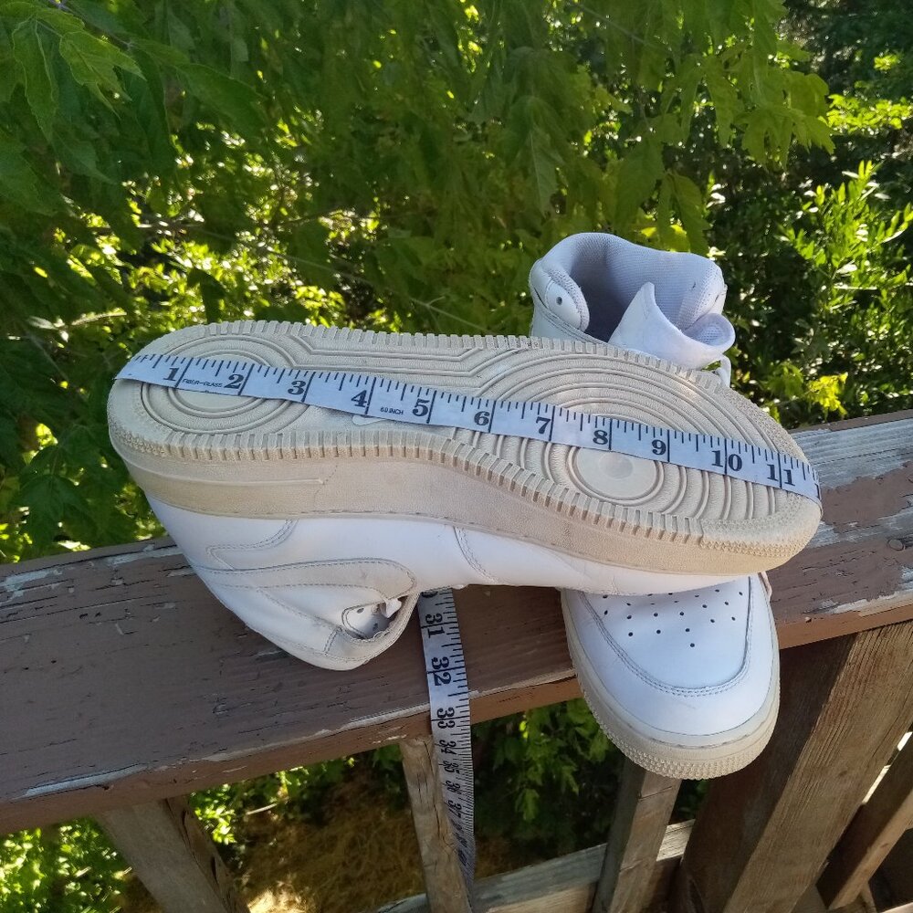 Nike Air AF-1 white sneakers sz 10 1/2 - Picture 14 of 16